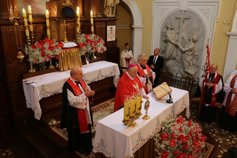 Odnowione krypty Krasińskich w Opinogórze