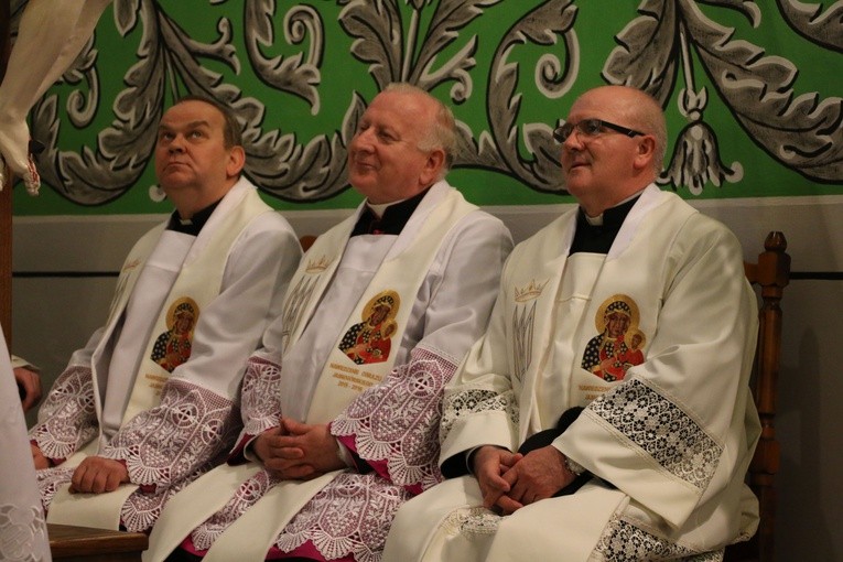Ruże. Nawiedzenie w parafii świętych Apostołów Piotra i Pawła