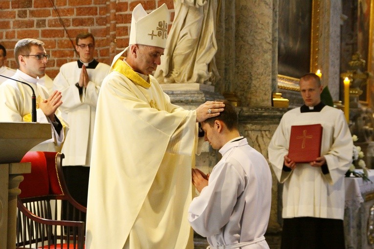 Święcenia diakonatu w Rudach