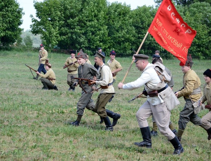 Rekonstrukcja historyczna w Ratowie