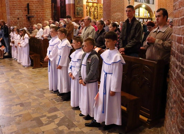 Procesja Bożego Ciała i Msza Święta w katedrze elbląskiej