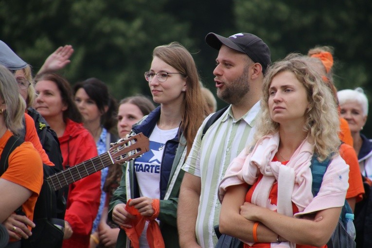 Pielgrzymka. Wejście na szczyt - cz. 2