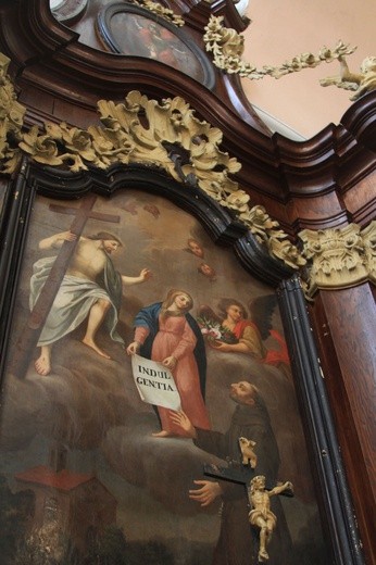 Zabytkowy kościół w Szczawinie Kościelnym
