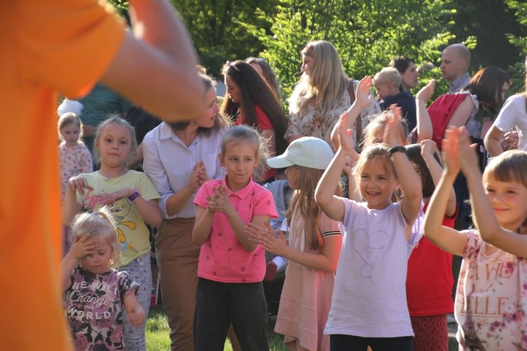 Płock. Święto rodziny - Dzień Dziecka