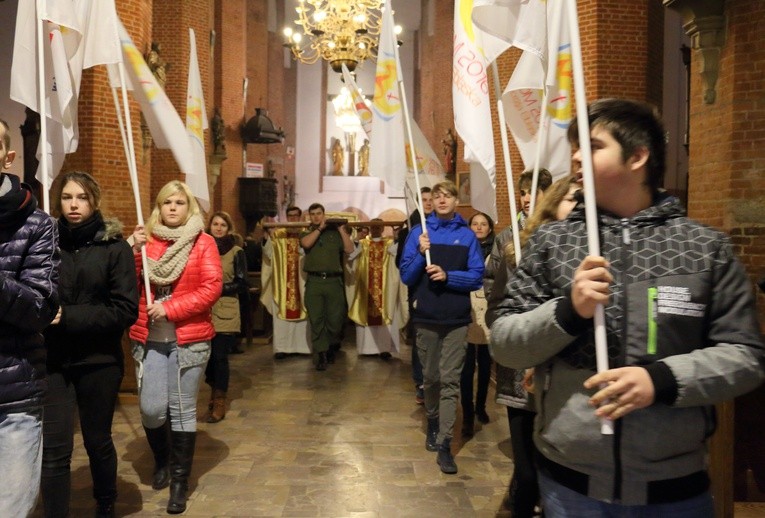 Symbole ŚDM - Katedra św. Mikołaja, dzień drugi 