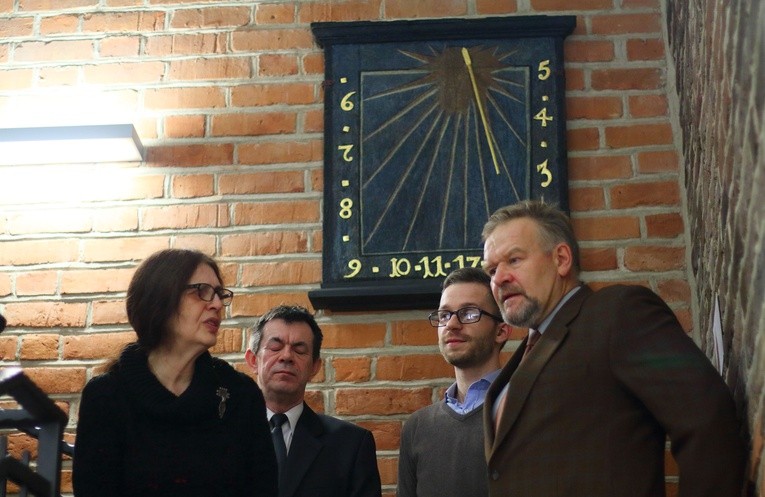 Odsłonięcie repliki zegara
