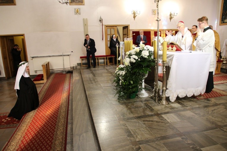 Śluby wieczyste u benedyktynek w Sierpcu