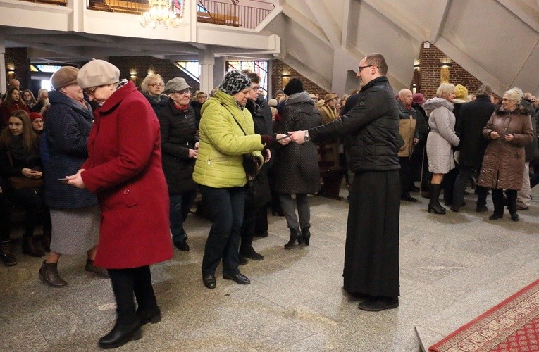 Relikwie Krzyża Świętego w kościele Miłosierdzia Bożego 