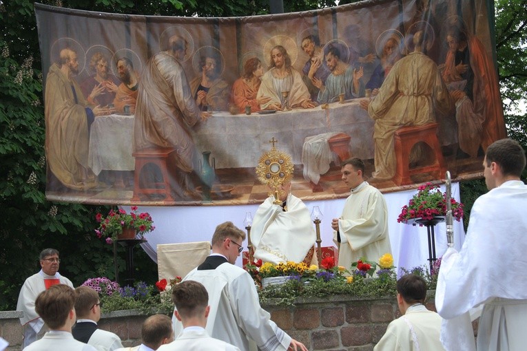 Płock. Boże Ciało w katedrze