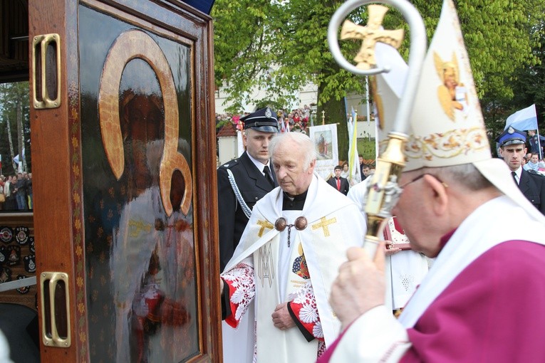 Strzygi. Nawiedzenie w parafii św. Stanisława BM