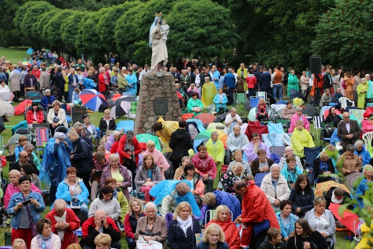 Spotkanie rodziny karmelitańskiej w Oborach