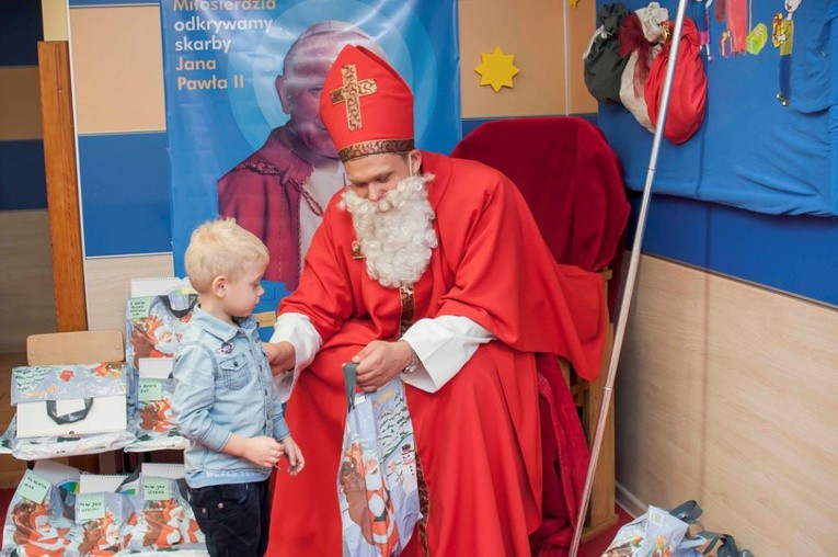 Święty Mikołaj w przedszkolu bł. Franciszki
