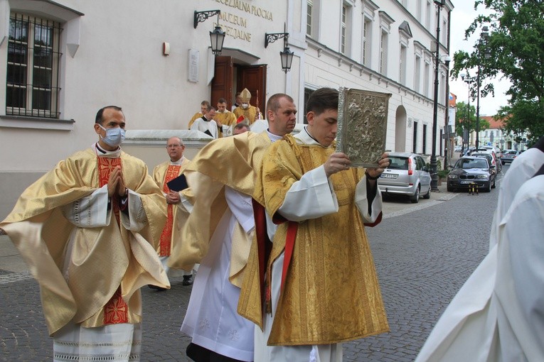 Płock. 100-lecie sióstr pasjonistek. Część II