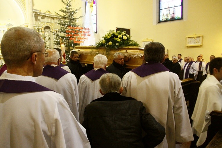 Ostatnie pożegnanie biskupa Eugeniusza Juretzko OMI