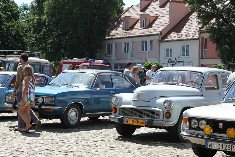 Festiwal Zabytkowej Motoryzacji w Pułtusku