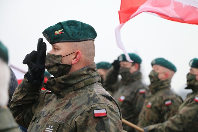 Strzelcy w hołdzie powstańcom styczniowym
