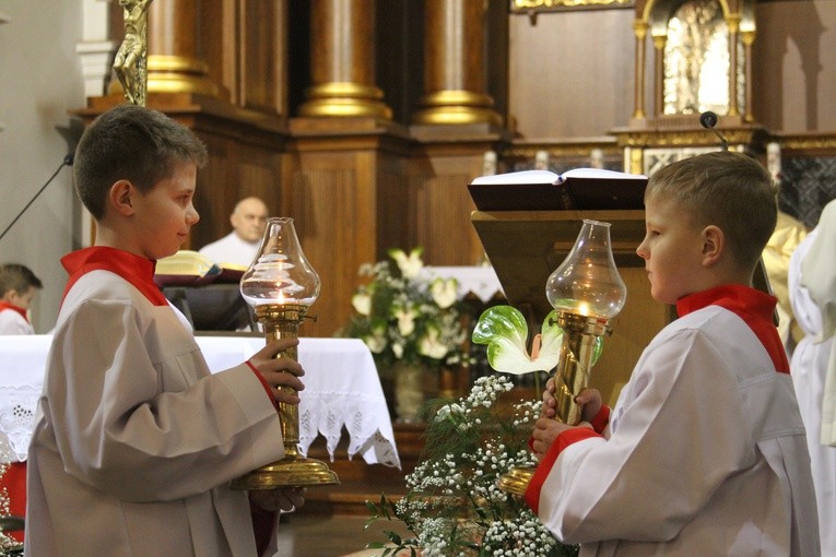 Poświęcenie ołtarza w Płocku-Radziwiu