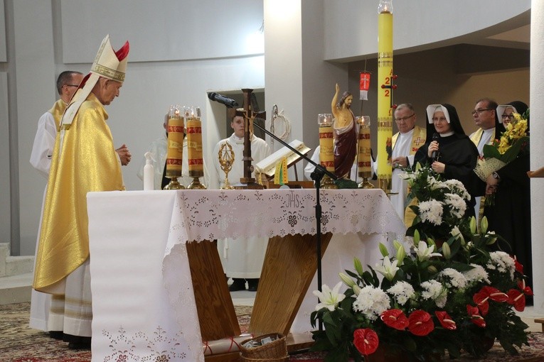 Płock. Święto Bożego Miłosierdzia