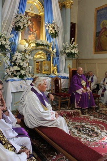 Radzymin. Uroczystości pogrzebowe ks. Zdzisława Kupiszewskiego