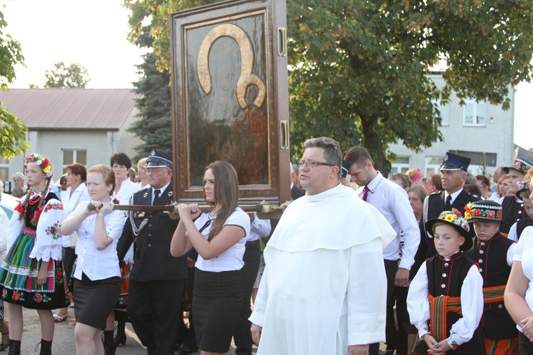 Krajkowo. Nawiedzenie w parafii Trójcy Świętej