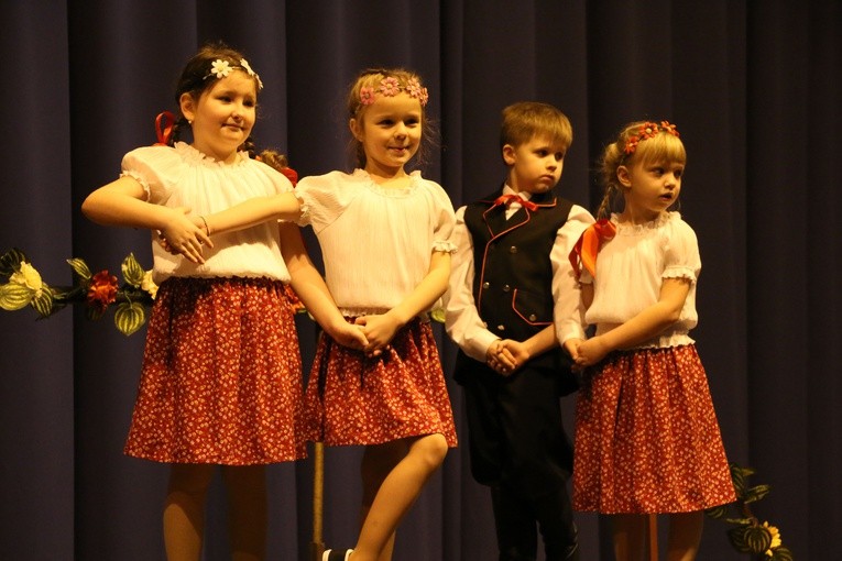 Koncert "Małych Karniewiaków"