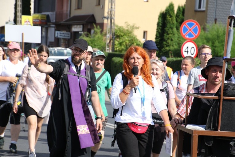 Pielgrzymka. Obiad w Gostyninie