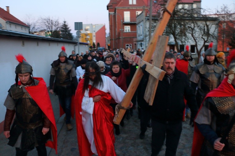 Prabuty - Droga Krzyżowa ulicami miasta