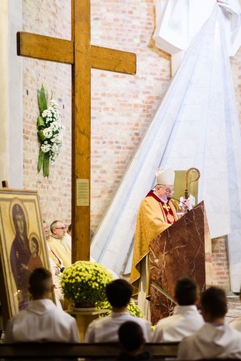 Symbole ŚDM - parafia św. Jerzego