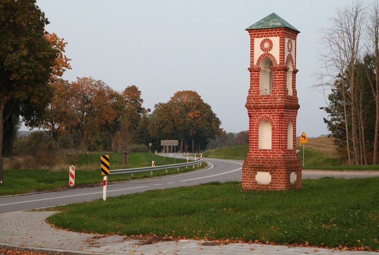 Kapliczka w Pieniężnie