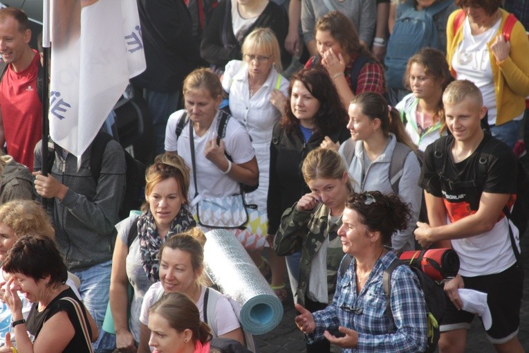 Wyjście pielgrzymki. Część 2