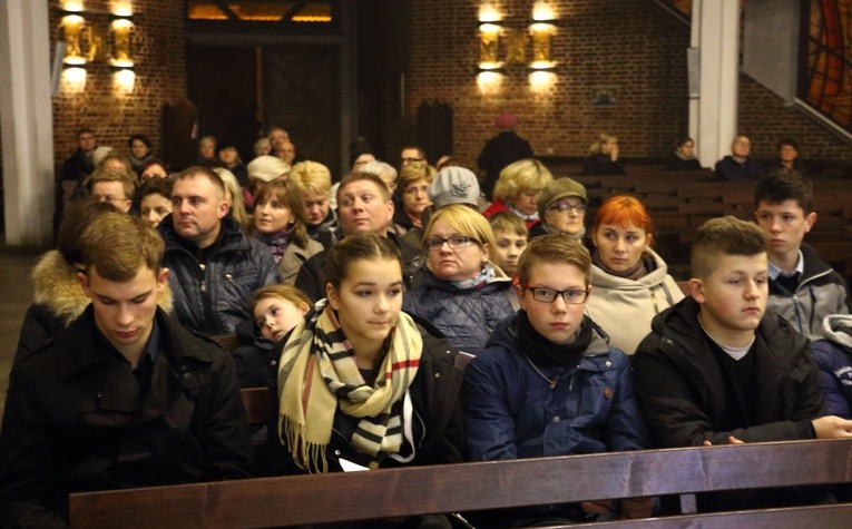 Peregrynacja symboli ŚDM - koncert i czuwanie 