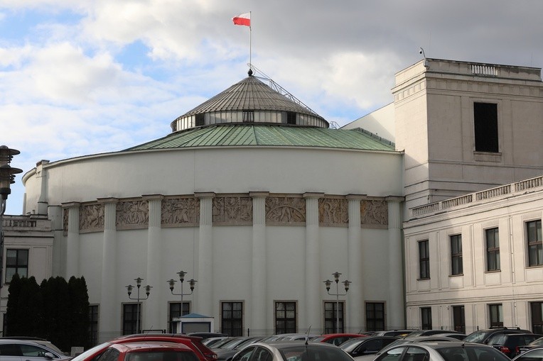 W Sejmie złożono projekt ustawy mający na celu wypowiedzenie konwencji stambulskiej