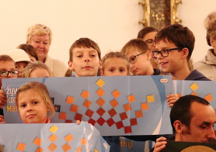 Elbląg - "Żywa Korona Maryi"