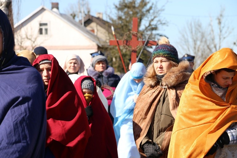 Droga Krzyżowa w Bogatem