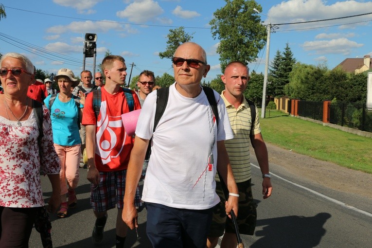 Grupa biało - czerwona