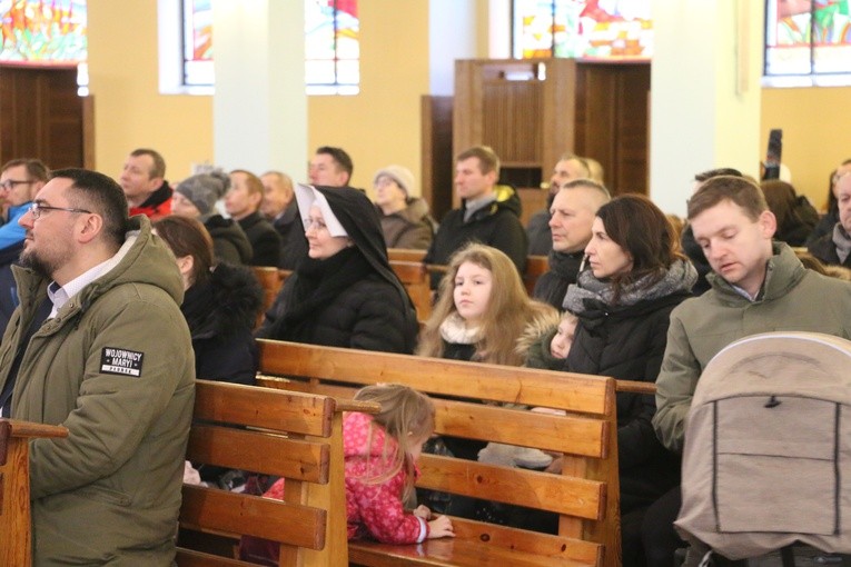 Płock. Spotkanie Wojowników Maryi z bp. Szymonem
