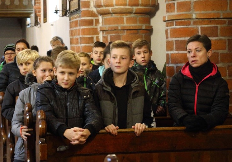 Symbole ŚDM - Parafia św. Jakuba, Tolkmicko