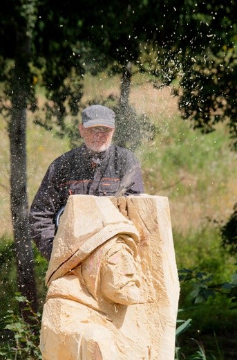 Biennale Form Drewnianych