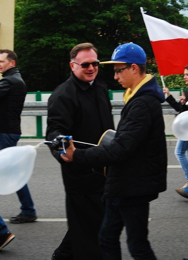 Marsz dla życia i rodziny - księża i klerycy