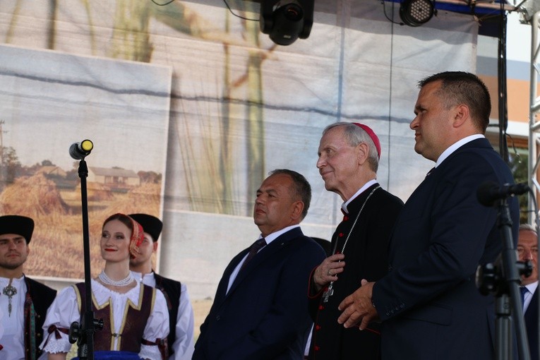 Popowo Kościelne. Dożynki diecezjalne cz. 2