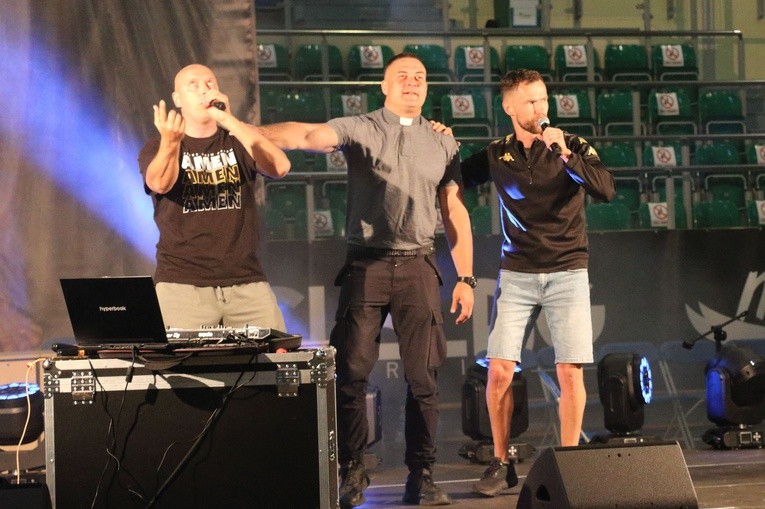 Akcja ewangelizacyjna Pomoc w ramach mistrzostw