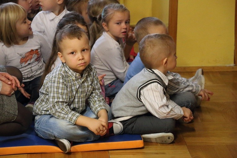 Symbole ŚDM - Stowarzyszenie Przyjaciół Szkół Katolickich