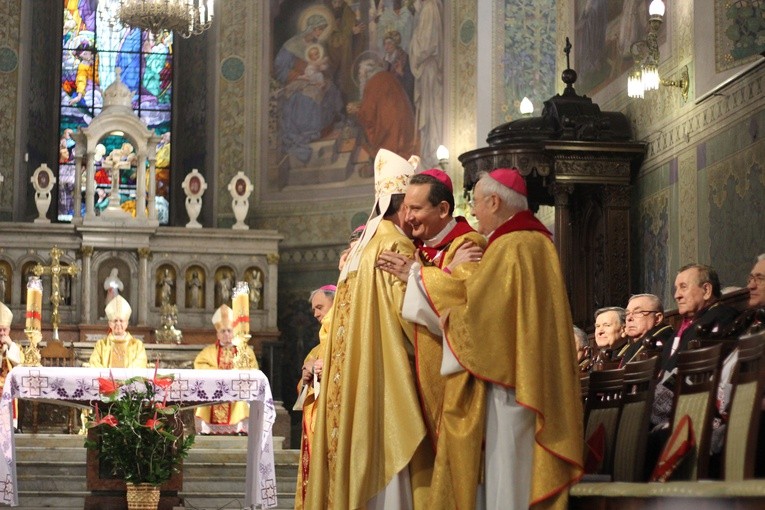 Święcenia biskupie w Płocku - cz. 3