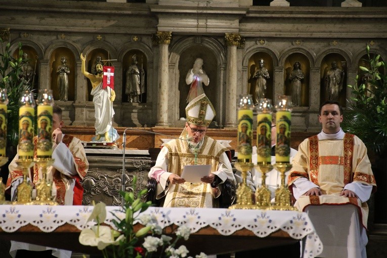 Święcenia diakonatu w Płocku. Część I