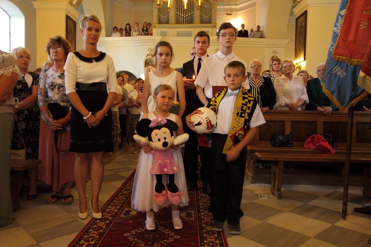 Karniewo. Nawiedzenie w parafii pw. Wszystkich Świetych