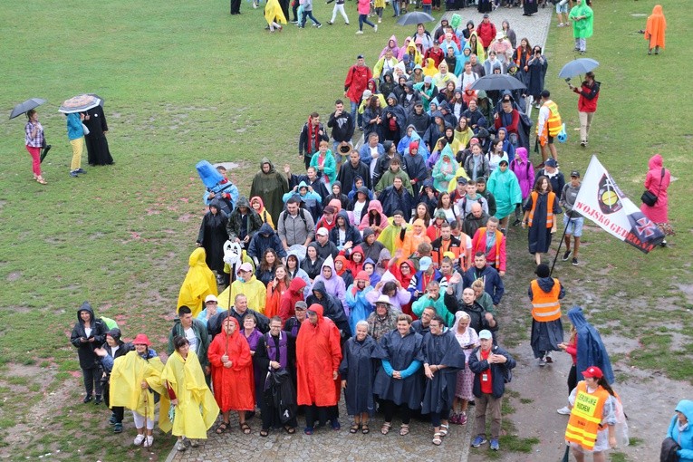 Pielgrzymka 2019. Wejście na Jasną Górę - część I