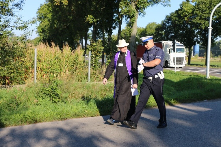 Młodzieżowa Piesza Pielgrzymka z Płońska do Czerwińska n. Wisłą