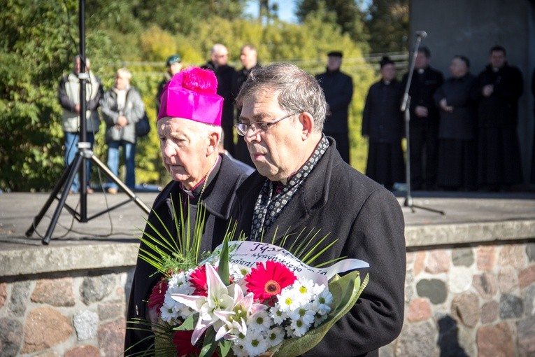 Dzień Pamięci kard. Wyszyńskiego i JPII