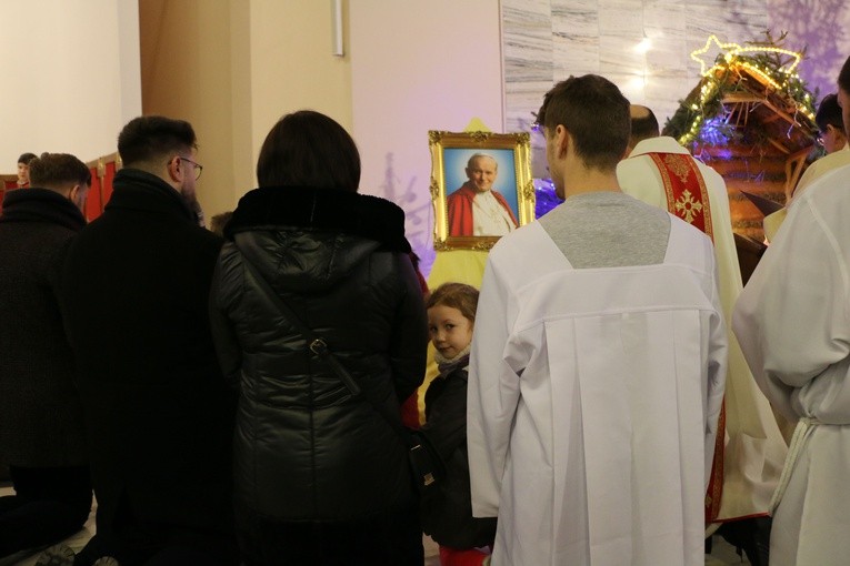 Płońsk. Msza św. inaugurująca Orszak Trzech Króli i Rok św. Jana Pawła II 