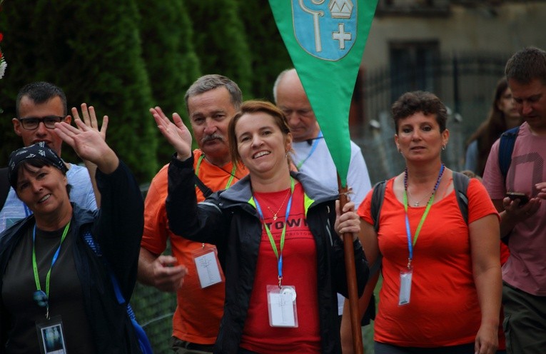 XXVII EPP. Obory